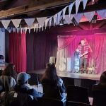 El teatro interactivo como espacio de debate: jóvenes participaron de la obra “Cercanos” en la Casa de la Cultura