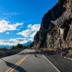 Caída de rocas sobre la Ruta Nacional 40.